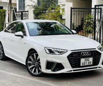 Audi A4 2020 - Xe màu trắng