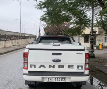 Ford Ranger 2018 - Xe màu trắng