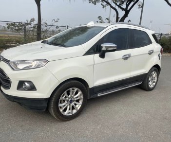 Ford EcoSport 2014 - Xe màu trắng