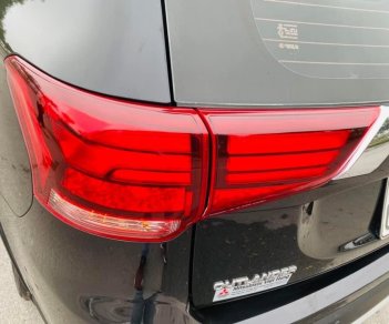 Mitsubishi Outlander 2018 - Ít sử dụng giá 650tr