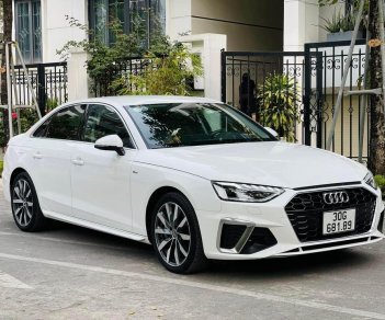 Audi A4 2020 - Xe màu trắng