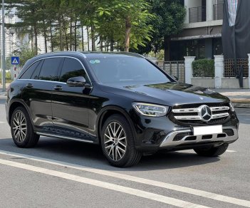 Mercedes-Benz GLC 200 2022 - Đen, nội thất kem, siêu lướt 20 km chính hãng