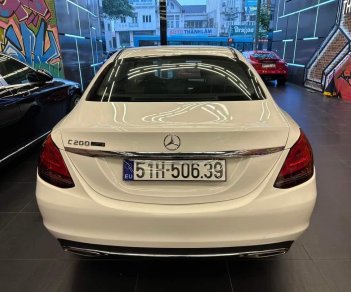 Mercedes-Benz C200 2018 - Tặng ngay gói chăm sóc và phủ Ceramic cao cấp