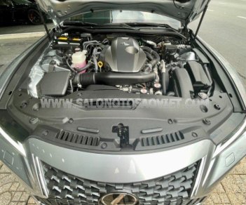 Lexus IS 300 2021 - Màu bạc, nhập khẩu nguyên chiếc