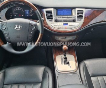 Hyundai Genesis 2010 - Đăng ký 2011, tên cá nhân sử dụng