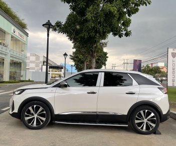 Peugeot 3008 2023 - Chào Xuân với vô vàng quà tặng tiền mặt và tiết kiệm gói bảo hiểm vật chất - Sẵn xe giao ngay