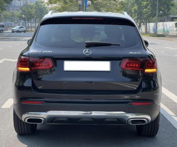 Mercedes-Benz GLC 200 2022 - Đen, nội thất kem, siêu lướt 20 km chính hãng