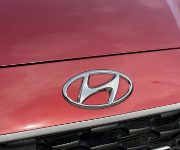 Hyundai Grand i10 2021 - Màu đỏ, 355 triệu