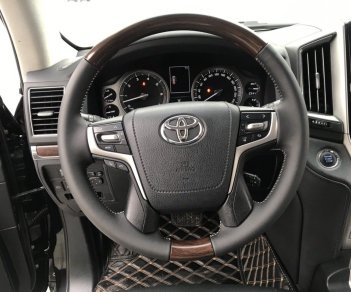 Toyota Land Cruiser 2016 - Cần bán xe màu đen