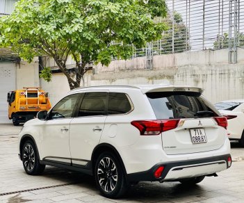 Mitsubishi Outlander 2020 - Xe đẹp, nhanh tay liên hệ