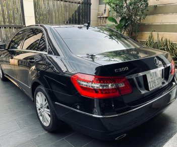 Mercedes-Benz 2011 - Bán xe hàng siêu hiếm chạy đúng 52.000km, bao kiểm tra hãng