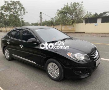 Hyundai Avante Huyndai  1.6 MT 2015 2015 - Huyndai Avante 1.6 MT 2015