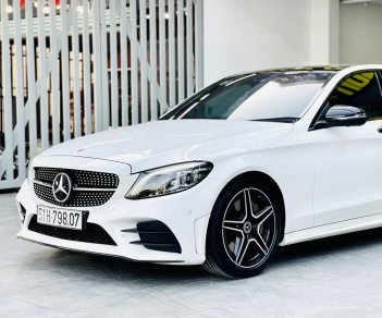 Mercedes-Benz C300 2021 - Còn bảo hành hãng hết 2023