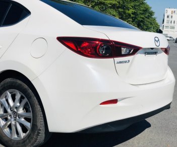 Mazda 3 2015 - Biển Sài Gòn siêu đẹp