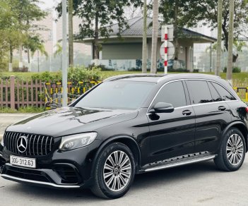 Mercedes-Benz GLC 250 2018 - Bán xe màu đen