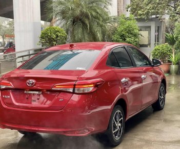 Toyota Vios 2022 - Màu đỏ