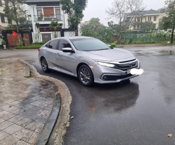 Honda Civic 2019 - Mới chạy 18.000 km giá hữu nghị