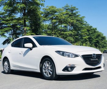 Mazda 3 2015 - Biển Sài Gòn siêu đẹp