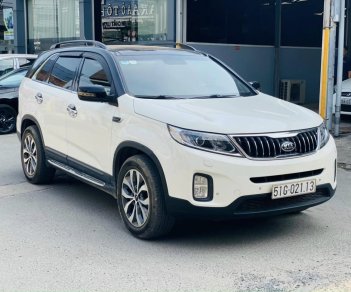 Kia Sorento 2015 - Bản full xăng