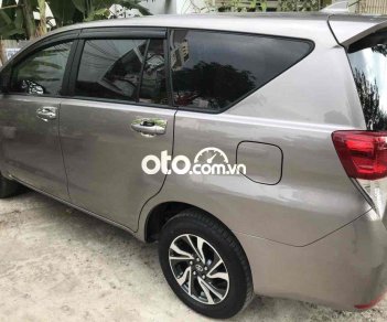 Toyota Innova  model 2021 form mới xe gia đình ko KD 2020 - Innova model 2021 form mới xe gia đình ko KD