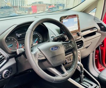 Ford EcoSport 2018 - Xe màu đỏ nổi bật