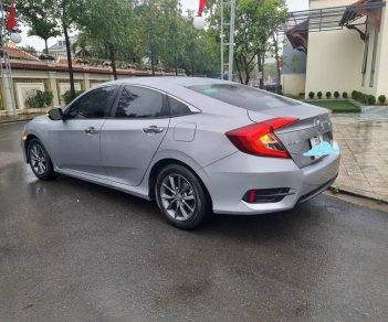 Honda Civic 2019 - Mới chạy 18.000 km giá hữu nghị