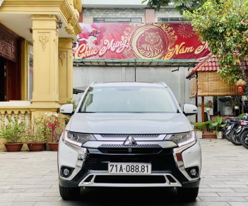 Mitsubishi Outlander 2020 - Xe đẹp, nhanh tay liên hệ