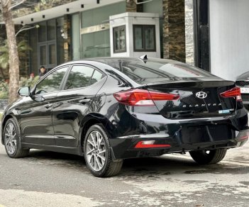 Hyundai Elantra 2020 - Hyundai Elantra 2020