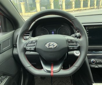 Hyundai Elantra 2020 - Đỏ