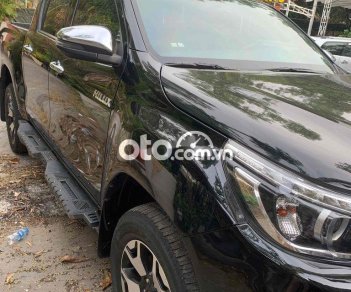 Toyota Hilux   màu đen: 2.8 số tự động hai cầu 2019 - Toyota hilux màu đen: 2.8 số tự động hai cầu