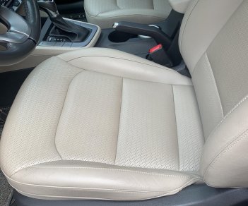 Hyundai Elantra 2019 - 1 chủ sử dụng