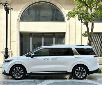 Kia Carnival 2022 - Xe còn rất mới