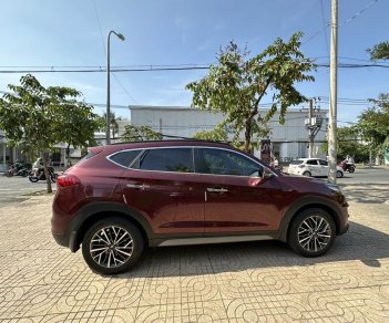 Hyundai Tucson 2020 - Hà Nội Car chi nhánh Sài Gòn - Ngoại thất đỏ, nội thất kem