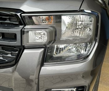 Ford Ranger 2023 - Giá cạnh tranh