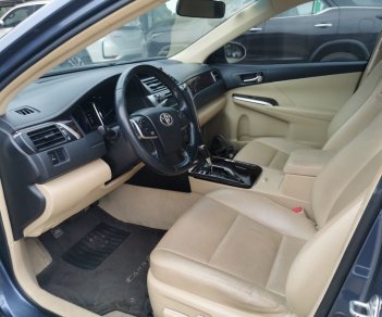 Toyota Camry 2015 - Màu xanh thanh lý của nhà máy giá tốt