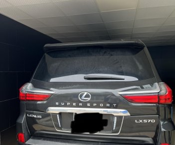 Lexus LX 570 2008 - Độ form 2021