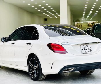 Mercedes-Benz C300 2021 - Còn bảo hành hãng hết 2023