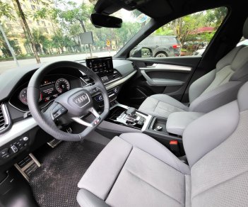 Audi Q5 2021 - Model 2022, màu đen