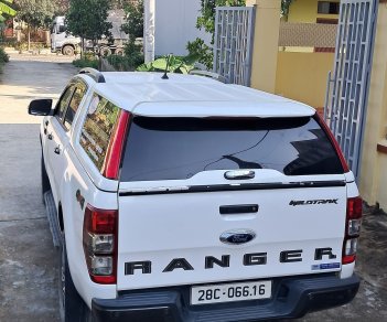 Ford Ranger 2020 - Xe màu trắng