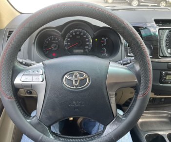 Toyota Fortuner 2015 - Đăng kiểm dài