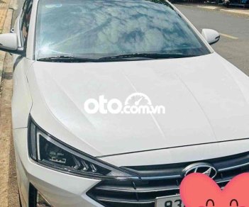 Hyundai Elantra  1.6AT 2021 trắng đẹp zin một chủ từ đầu. 2021 - Elantra 1.6AT 2021 trắng đẹp zin một chủ từ đầu.