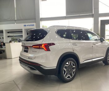 Hyundai Santa Fe 2022 - Đủ màu, giảm sâu đến 140tr, tặng phụ kiện và quà tặng full theo xe