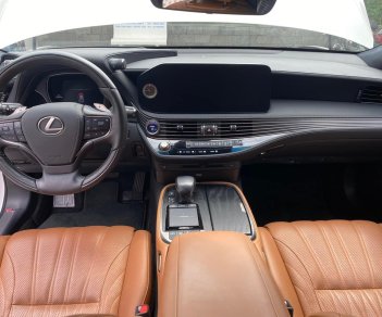 Lexus LS 500 h 2021 - Bán xe Lexus LS 500h sản xuất năm 2021 như xe mới, một chủ từ đầu 