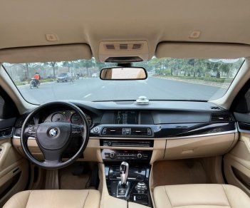 BMW 523i 2011 - Màu xanh lam, nhập khẩu nguyên chiếc