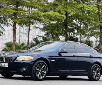 BMW 523i 2011 - Màu xanh lam, nhập khẩu nguyên chiếc