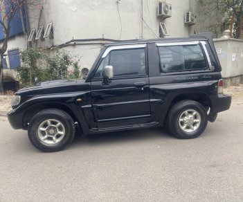 Hyundai Galloper 2003 - Màu đen, xe nhập số tự động