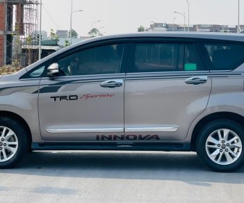 Toyota Innova 2019 - Đăng ký lần đầu 2019, giá tốt 570tr