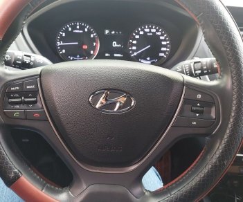 Hyundai VT260 2017 - Số tự động xe 1 chủ đẹp long lanh nhập khẩu nguyên chiếc, biển phố xe thật mới