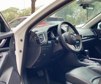 Mazda 3 2016 - Xe màu trắng, giá cực tốt