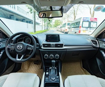 Mazda 3 2019 - Cần bán gấp, xe nhập khẩu nguyên chiếc, giá tốt 575tr